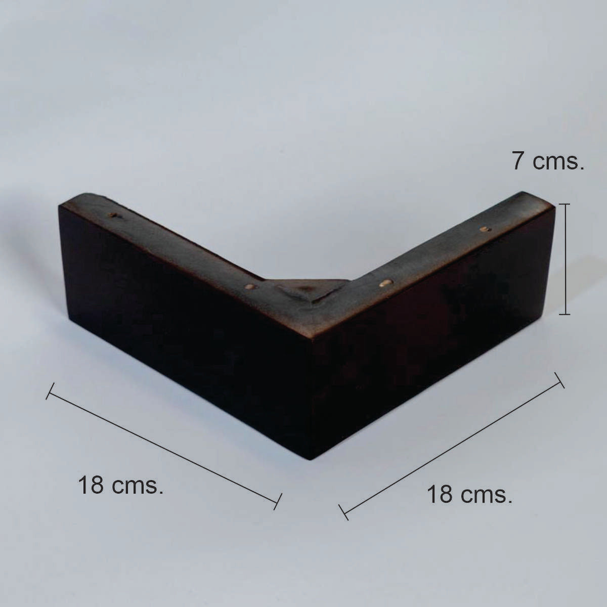 Pata madera B007, 7 Alt., 18 Larg., 18 Anc.