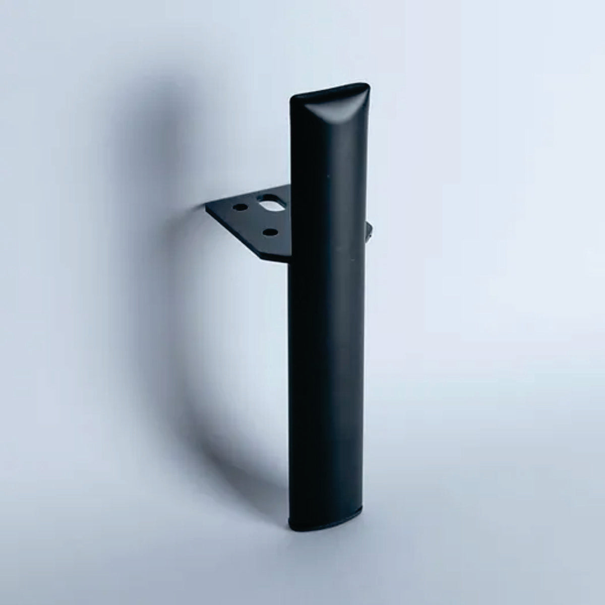 Pata metálica D-022, 15 Alto-PATA METALICA-Estas patas están diseñadas para combinar funcionalidad y estilo, ofreciendo soporte sólido y un diseño adaptable a diversos tipos de muebles. Su estructura permite un montaje sencillo y aporta un acabado elegante que se integra perfectamente en cualquier ambiente decorativo. Disponemos de una variedad de formas, alturas y estilos para ajustarse a tus necesidades y preferencias.-1 unidad-PATAS-La Tapicería