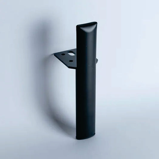 Pata metálica D-022, 15 Alto-PATA METALICA-Estas patas están diseñadas para combinar funcionalidad y estilo, ofreciendo soporte sólido y un diseño adaptable a diversos tipos de muebles. Su estructura permite un montaje sencillo y aporta un acabado elegante que se integra perfectamente en cualquier ambiente decorativo. Disponemos de una variedad de formas, alturas y estilos para ajustarse a tus necesidades y preferencias.-1 unidad-PATAS-La Tapicería