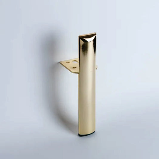 Pata metálica D-022, 15 Alto-PATA METALICA-Estas patas están diseñadas para combinar funcionalidad y estilo, ofreciendo soporte sólido y un diseño adaptable a diversos tipos de muebles. Su estructura permite un montaje sencillo y aporta un acabado elegante que se integra perfectamente en cualquier ambiente decorativo. Disponemos de una variedad de formas, alturas y estilos para ajustarse a tus necesidades y preferencias.-1 unidad-PATAS-La Tapicería