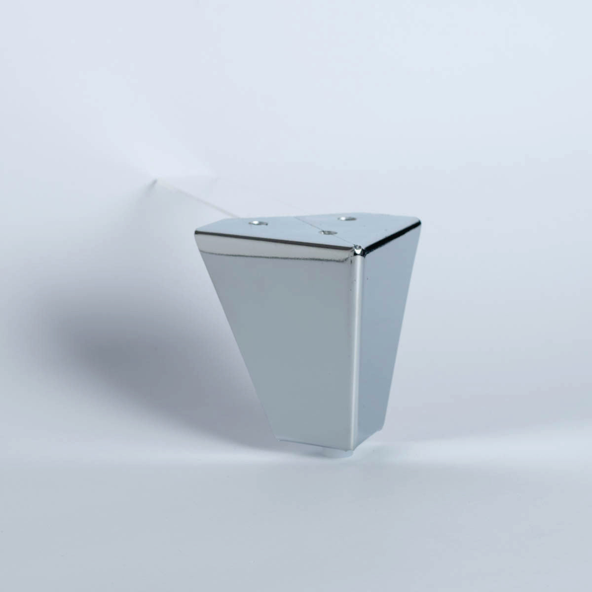 Pata para mueble, sofá o silla moderna. Acero, metal. Pata metálica. Patas de muebles. Alta calidad y despacho express. La Tapiceria. Compra Online. MQ MS-077