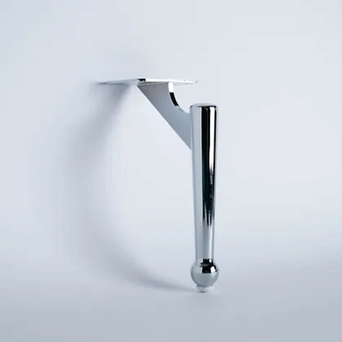 Pata para mueble, sofá o silla moderna. Acero, metal. Pata metálica. Patas de muebles. Alta calidad y despacho express. La Tapiceria. Compra Online. MQ D-048