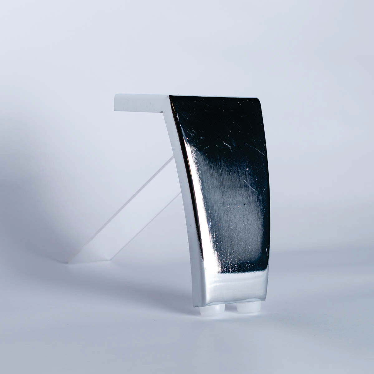 Pata para mueble, sofá o silla moderna. Acero, metal. Pata metálica. Patas de muebles. Alta calidad y despacho express. La Tapiceria. Compra Online. MQ MI-145