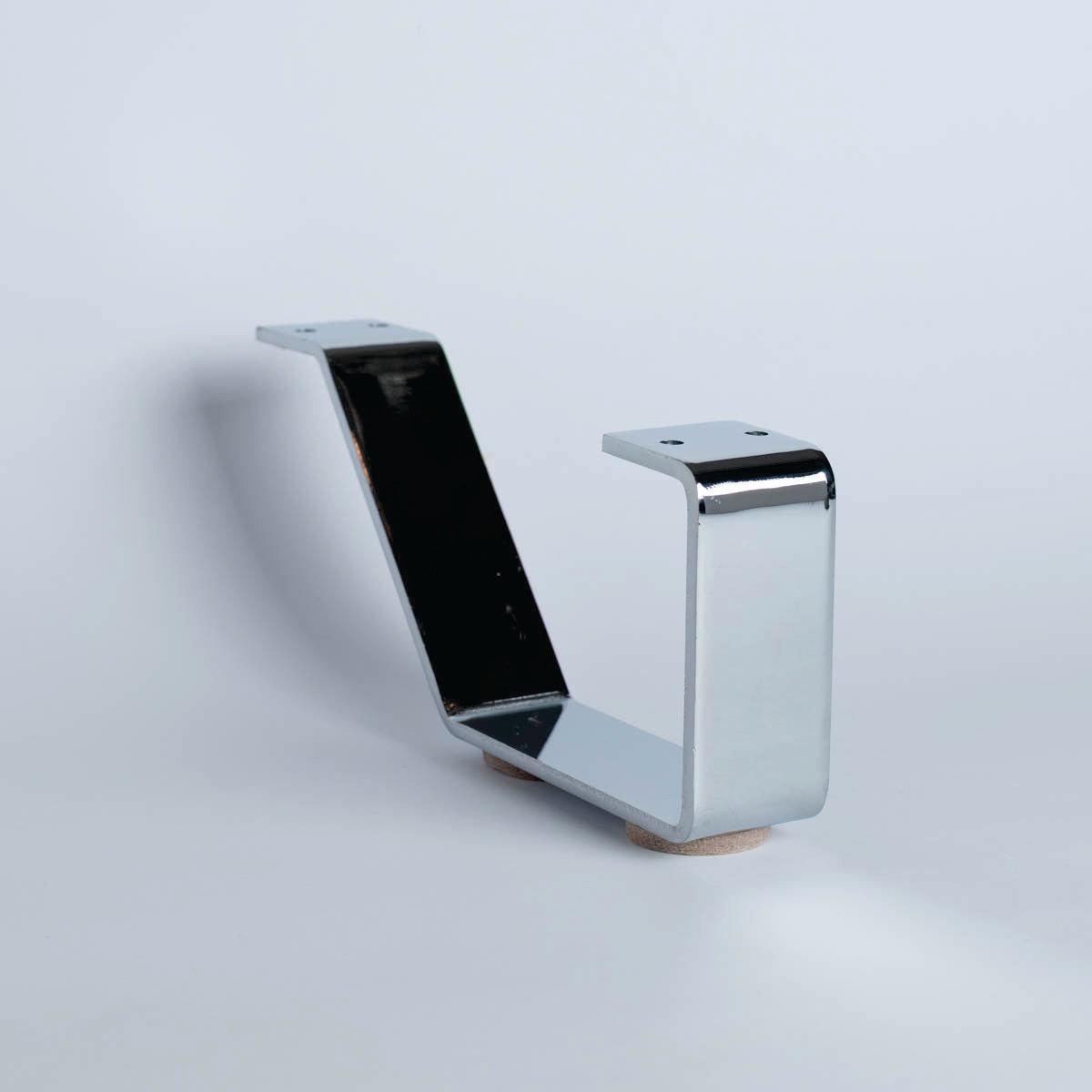 Pata para mueble, sofá o silla moderna. Acero, metal. Pata metálica. Patas de muebles. Alta calidad y despacho express. La Tapiceria. Compra Online. MQ MS-189