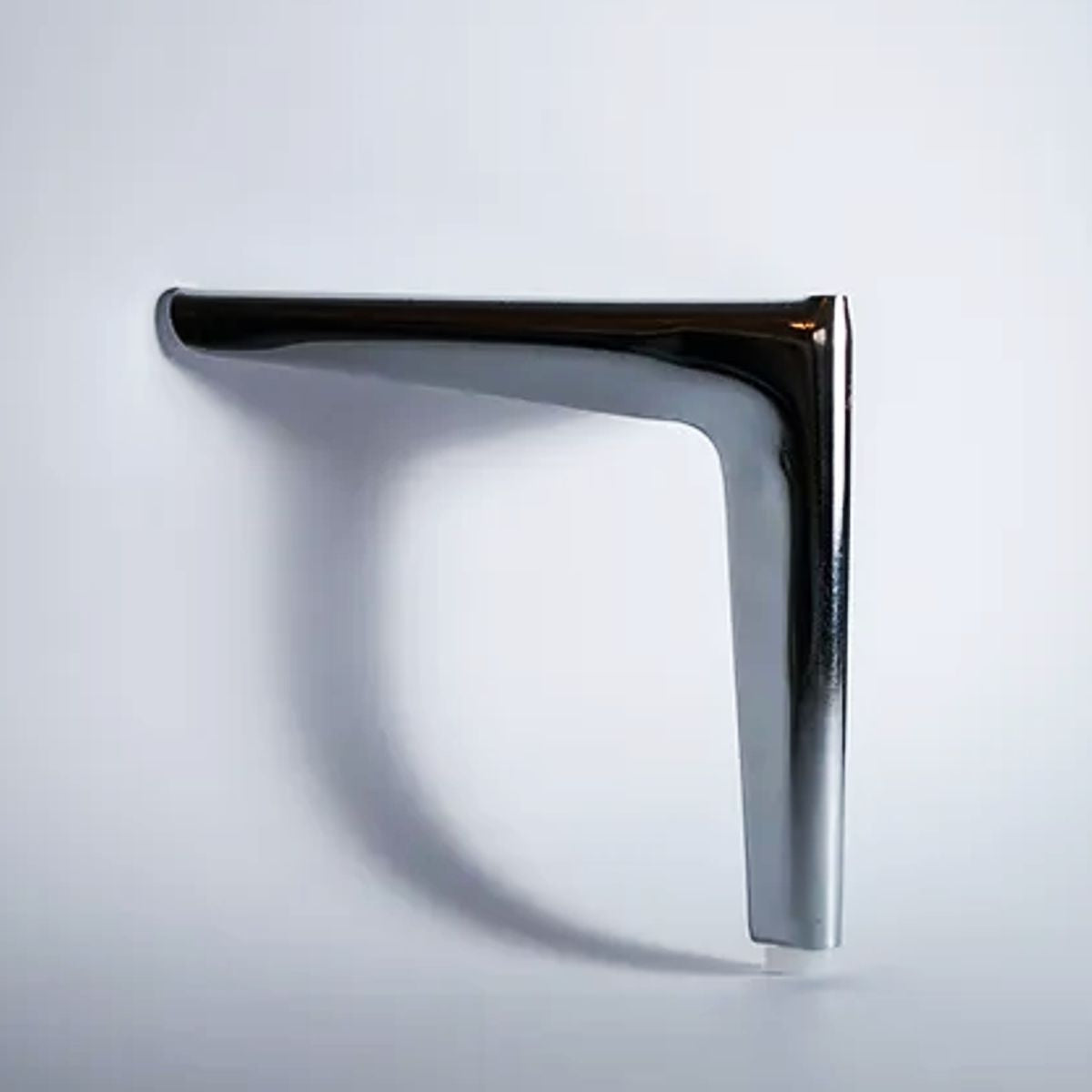 Pata para mueble, sofá o silla moderna. Acero, metal. Pata metálica. Patas de muebles. Alta calidad y despacho express. La Tapiceria. Compra Online. MQ MS-377 P