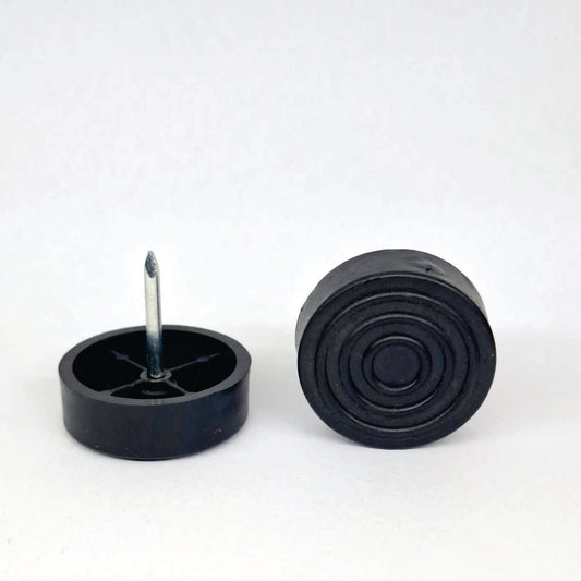 Tapilla plástica TP02, de diámetro Ø 35 mm. Excelente para trabajos en amoblamiento en casa. Esta tapilla entrega un toque formal a tus muebles, conservando una estética en diseño. Cómprala en la Tapicería.