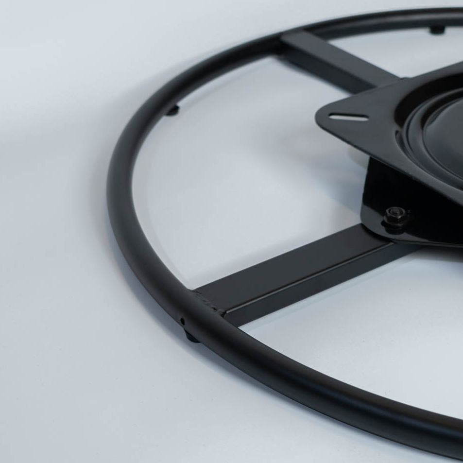 Base giratoria BG01 D60cm-BASE GIRATORIA-Base giratoria robusta y silenciosa, diseñada específicamente para sillones berger. Permite una rotación suave de 360 grados, ideal para mayor comodidad y funcionalidad. Fabricada con materiales de alta resistencia para una durabilidad excepcional. Características: Material: Acero reforzado Rotación: 360 grados Diseño: Específico para sillones berger Resistencia: Alta capacidad de carga Beneficios: Comodidad: Rotación completa para fácil acceso y movimiento. Durabili