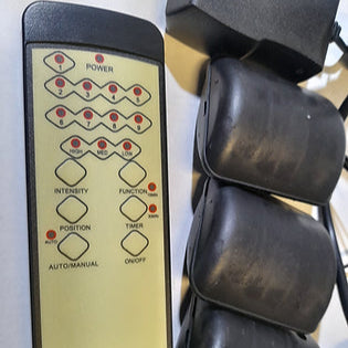 Set masaje 7 posiciones MC01-Este Set de Masaje de 7 Posiciones para Sofá, diseñado para transformar tu experiencia de descanso y relajación. Este set te permite convertir cualquier sofá en un oasis de bienestar, ofreciendo una variedad de masajes y posiciones para aliviar el estrés y la tensión acumulada. Características principales: 7 Posiciones de masaje: Disfruta de una amplia gama de opciones de masaje, desde vibración suave hasta masajes más intensos, adaptándose a tus necesidades y preferencias. Cont