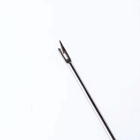 Aguja gancho AG02, 3 mm., 35 cm largo, unidad.-Aguja gancho larga de alta precisión, ideal para trabajos de tapicería y manualidades que requieren mayor alcance. Permite sujetar y manipular materiales con facilidad. Diseño robusto y duradero para uso prolongado. Características: Material: Acero templado Diseño: Gancho preciso y largo Usos: Tapicería, manualidades, costura Funcionalidad: Sujeción y manipulación de materiales en áreas de difícil acceso Beneficios: Mayor alcance: Longitud extendida para trabaj