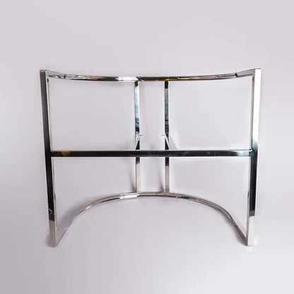 Estructura Sitial MF-87, 53 cms Fondo ,65 cms Ancho ,55 cms Alto-Estructura de sofá de estilo moderno y minimalista, diseñada para un asiento individual. La estructura está fabricada con acero inoxidable tubular de acero, y presenta un acabado plateado brillante que le confiere un aspecto lujoso y elegante.-Estructura-La Tapicería