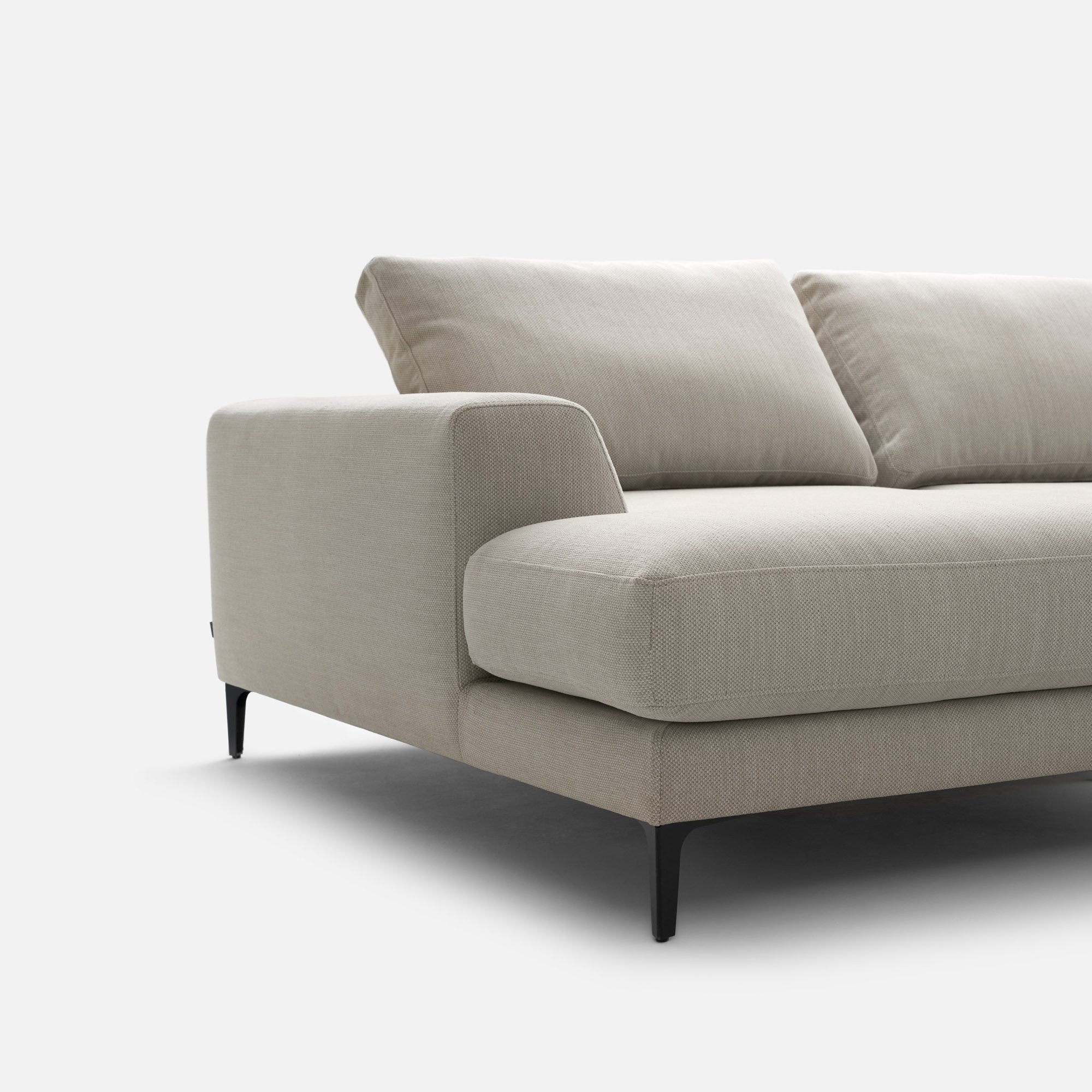 La Tapicería-Venta de accesorios para muebles, sillones y productos afines-Importadora y Comercializadora