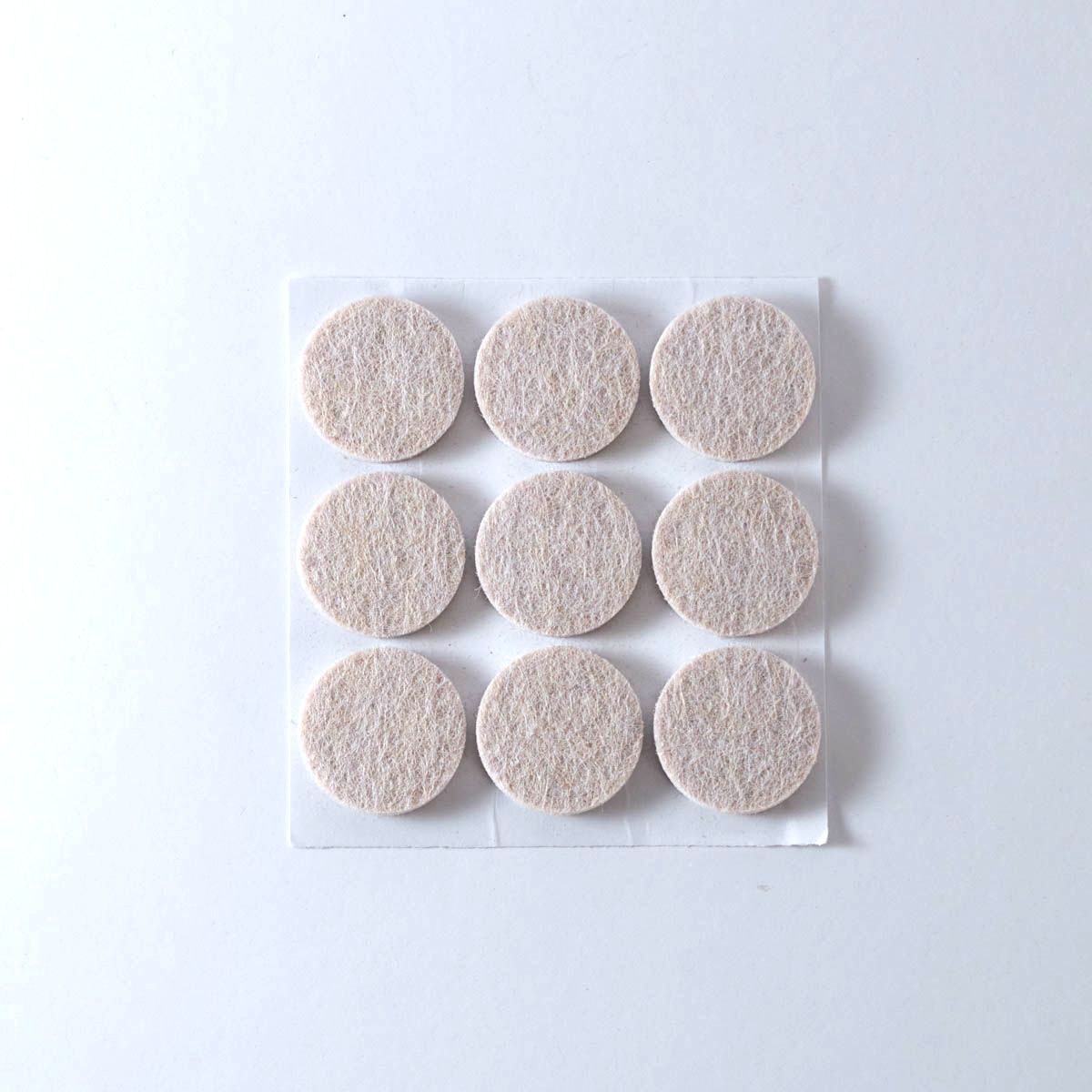 Tapilla Fieltro, Ø 25 X 5 mm Beige. 9 X hoja, 20 unds.-WZ 20212-La Tapicería